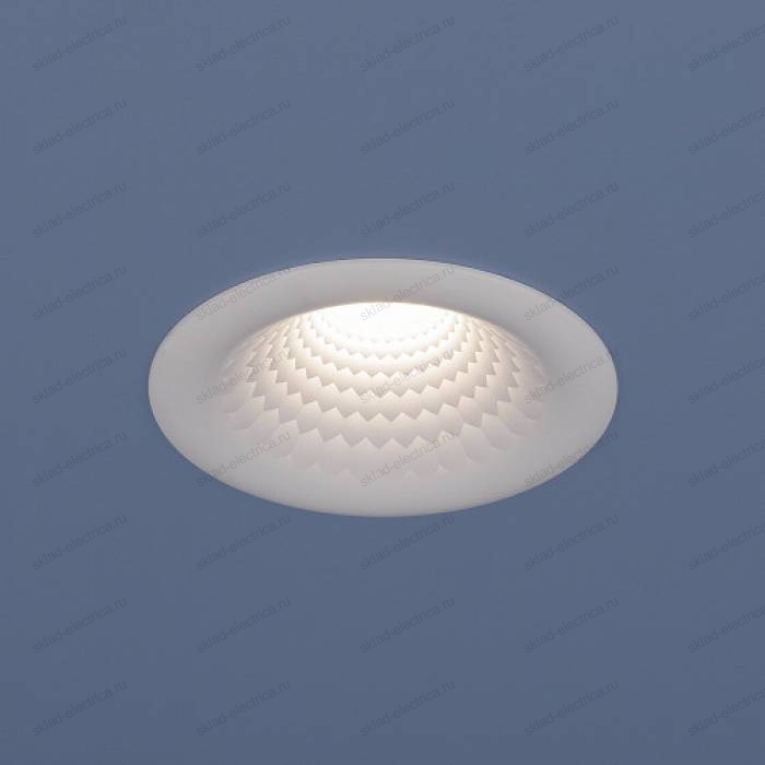 Встраиваемый потолочный LED светильник 9905 LED 7W WH белый